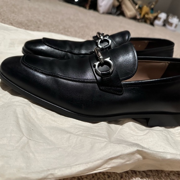 Salvatore Ferragamo Black Leather Loafers with Horsebit Detail main image 6
